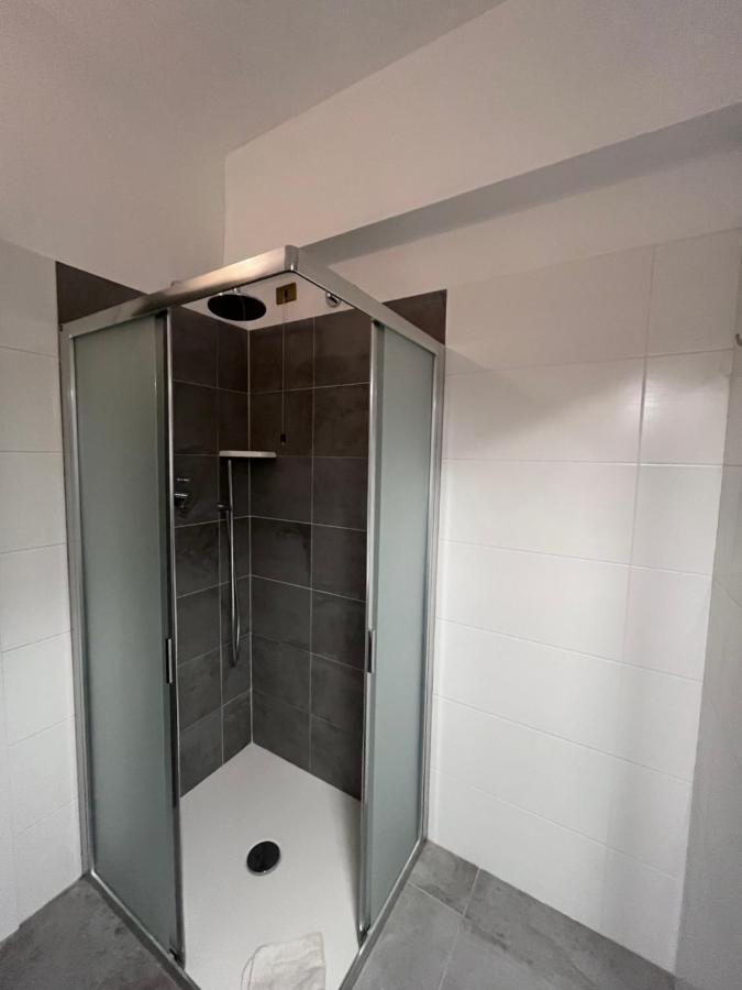 פולוניקה Hotel Letizia מראה חיצוני תמונה