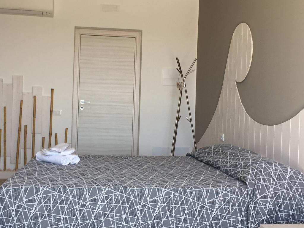 פולוניקה Hotel Letizia מראה חיצוני תמונה