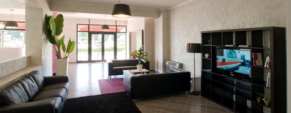 פולוניקה Hotel Letizia מראה חיצוני תמונה