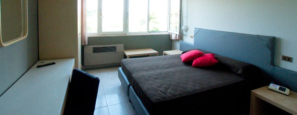 פולוניקה Hotel Letizia מראה חיצוני תמונה