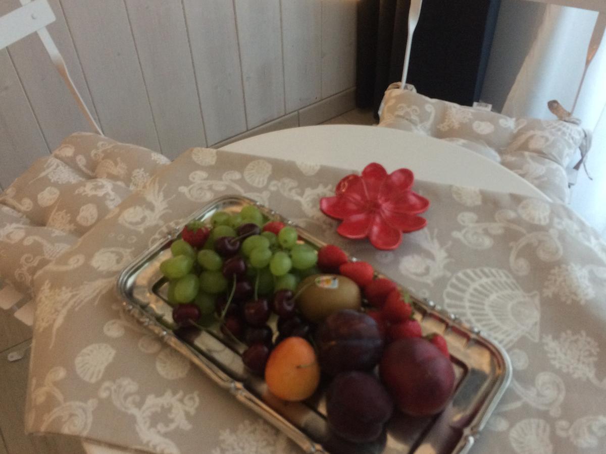 פולוניקה Hotel Letizia מראה חיצוני תמונה